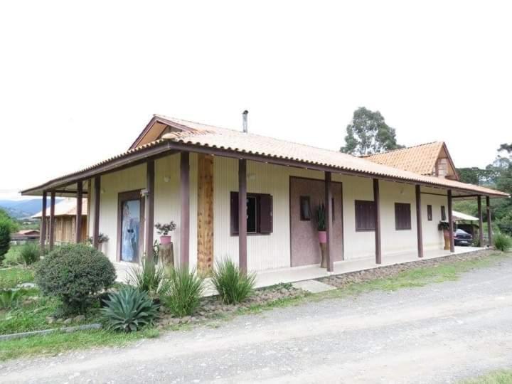 Pousada Pica Pau Урубиси Экстерьер фото