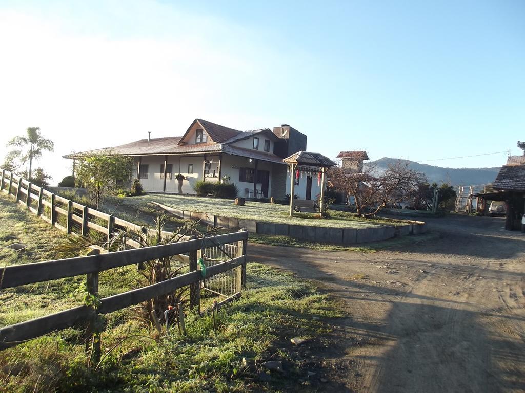 Pousada Pica Pau Урубиси Экстерьер фото